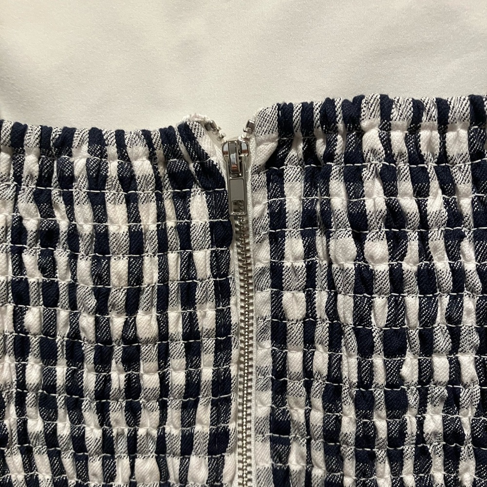 WAYF Navy White Gingham‎ Carlotta Crop Top NWT Size L - Picture 8 of 12